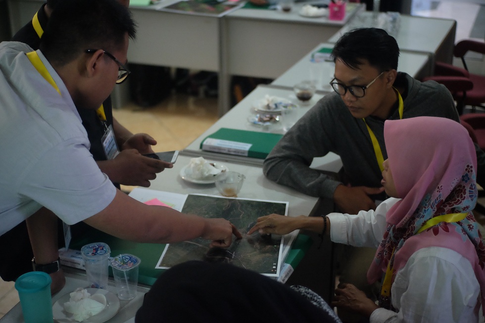 Pembekalan KKN UGM, Melalui ToT Pelatihan Pendamping Masterplan Desa